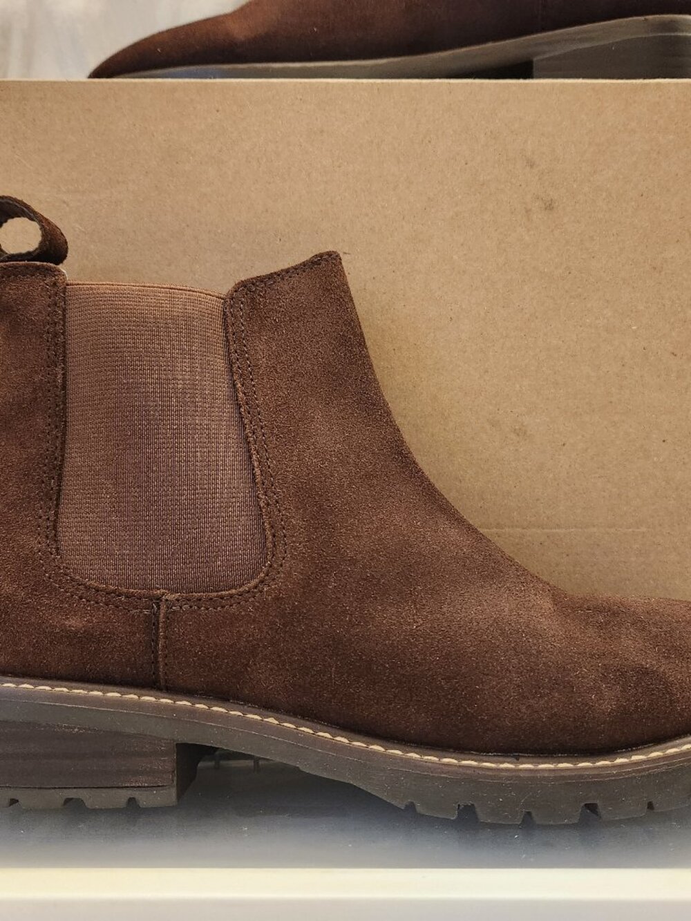 Steve Madden Brown Leather " Leopold" Boots. NIB(replacement). Size 8.5.